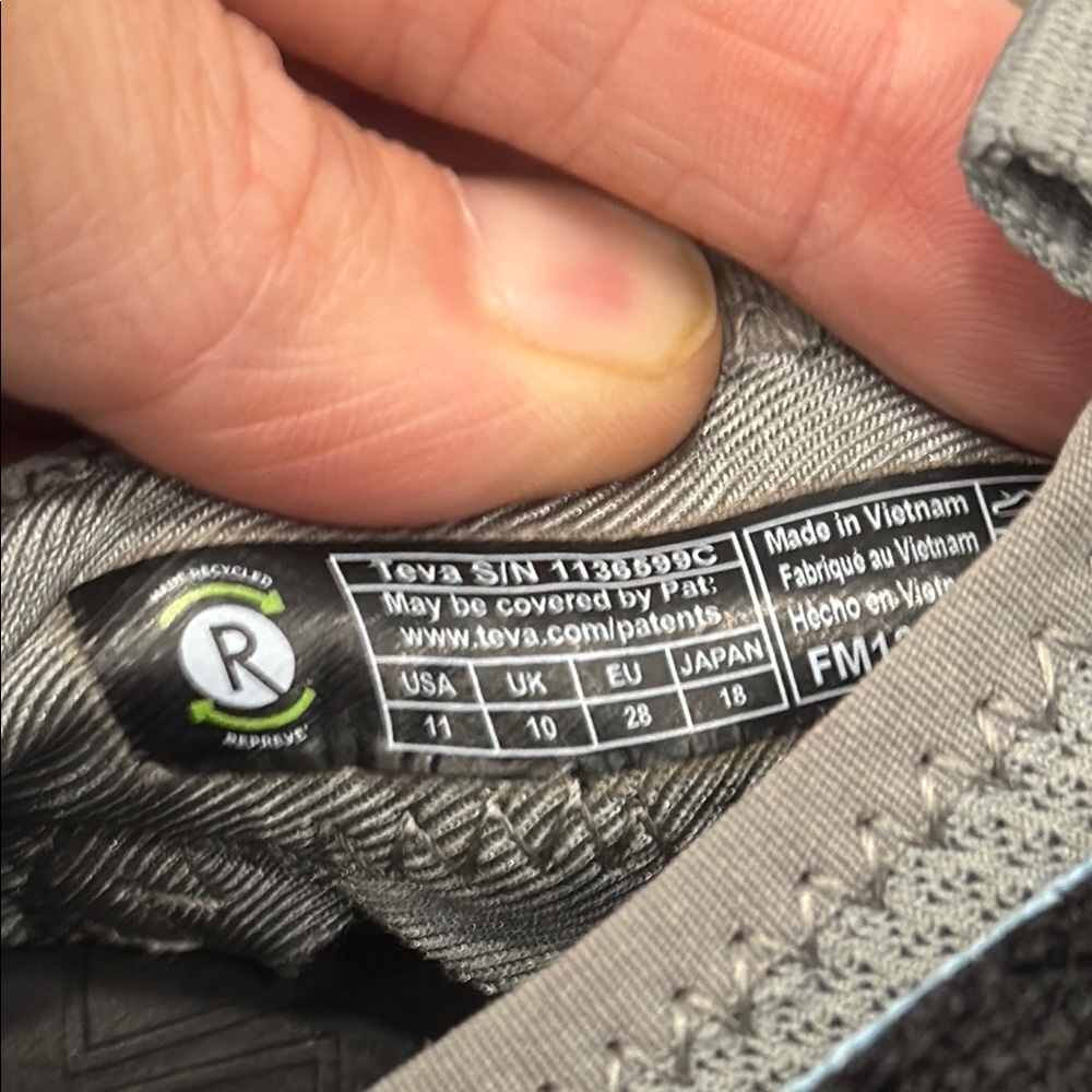 Teva Gray and Yellow Water Shoes Sporty Design - Picture 10 of 10